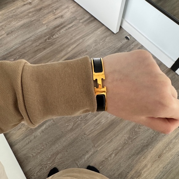 Authentic Hermes Clic H Bracelet - Picture 2 of 4